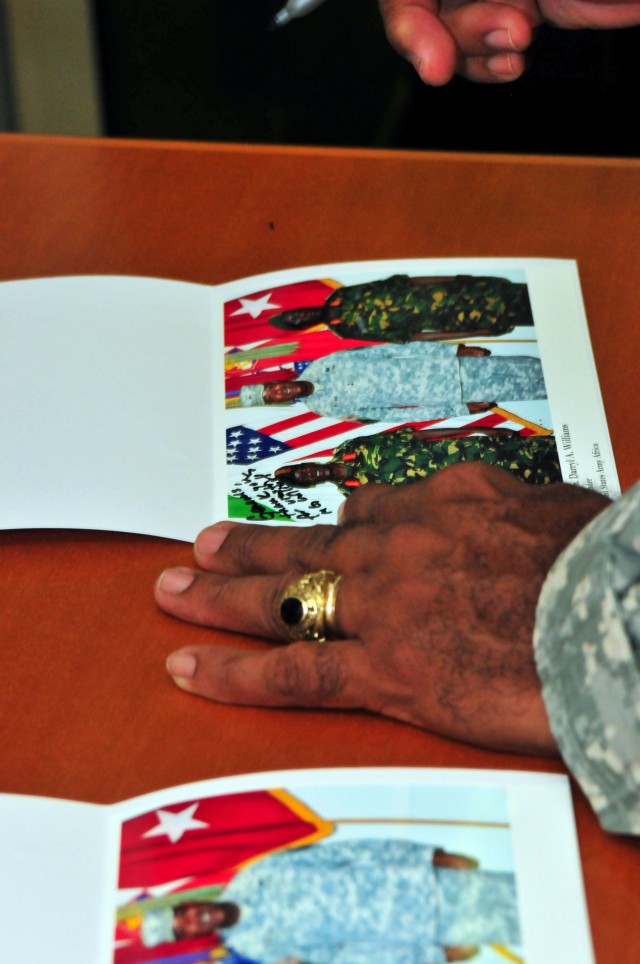 Tanzanian military leaders visit US Army Africa