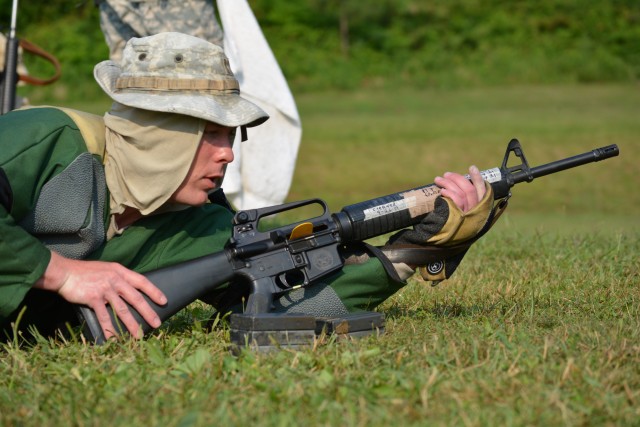 Army Reserve Soldier hits bull's-eye during Interservice Rifle Championship