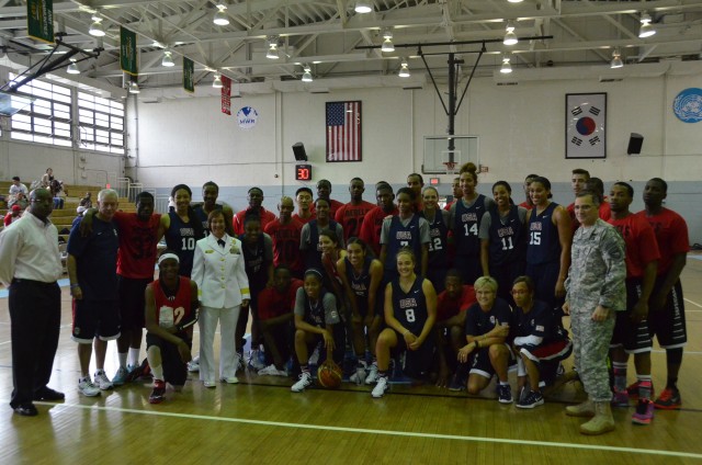 USA Women's University B-ball Team faces Yongsan team