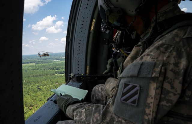 Congressional staff delegation visits Fort Stewart and 3rd ID