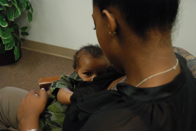 Tricare Provides New Benefits For Breastfeeding Moms Article The