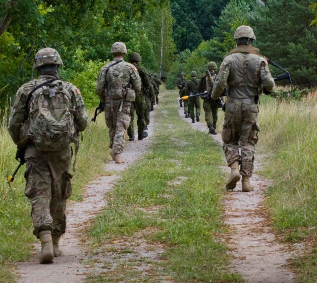 Joining forces: Bilateral training conducted in Lithuania