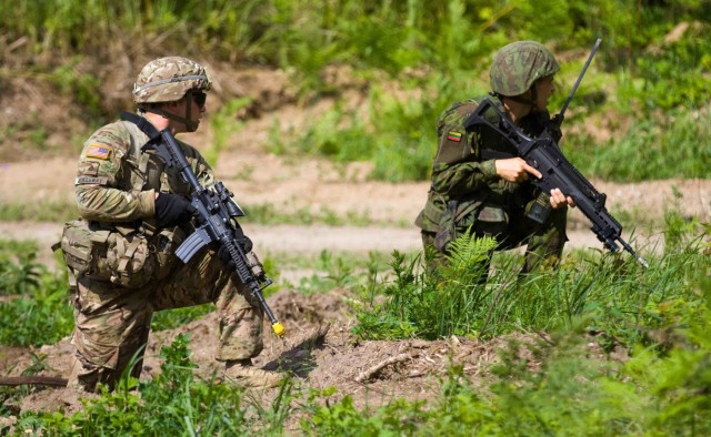 Joining forces: Bilateral training conducted in Lithuania