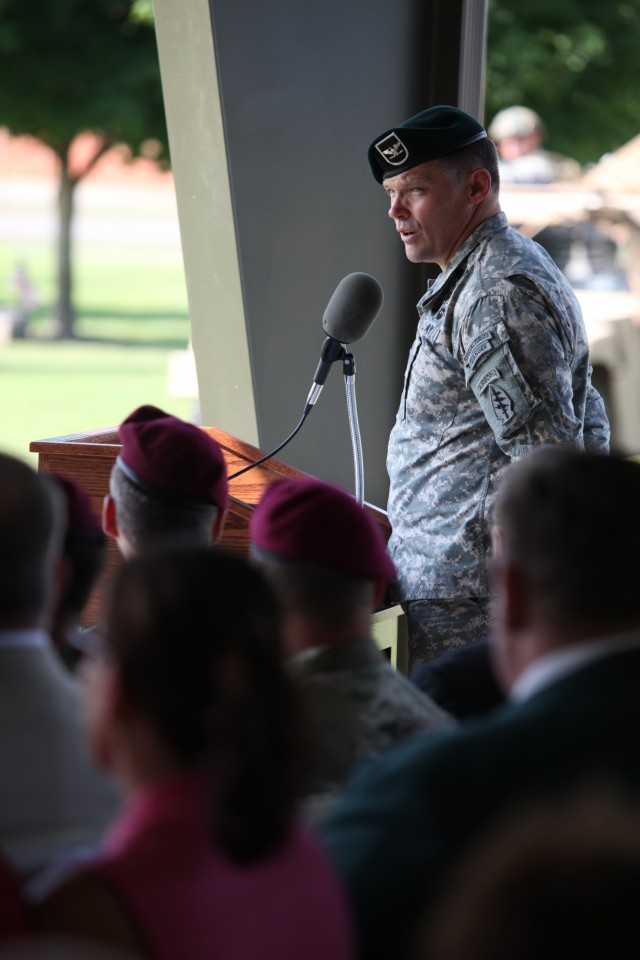 5th Special Forces change of command