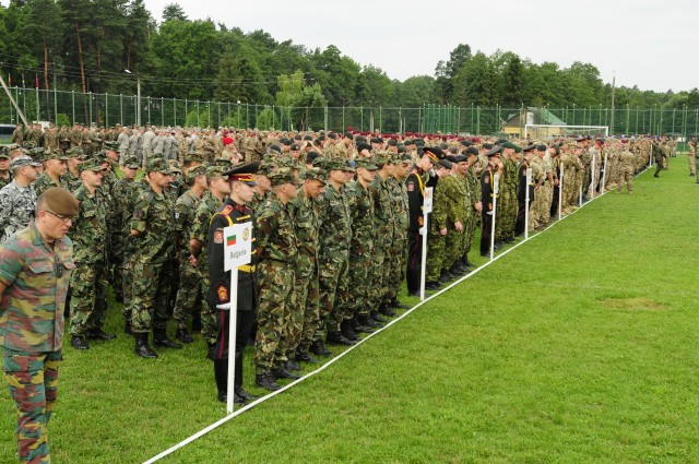 Exercise Rapid Trident 2015 begins in Ukraine