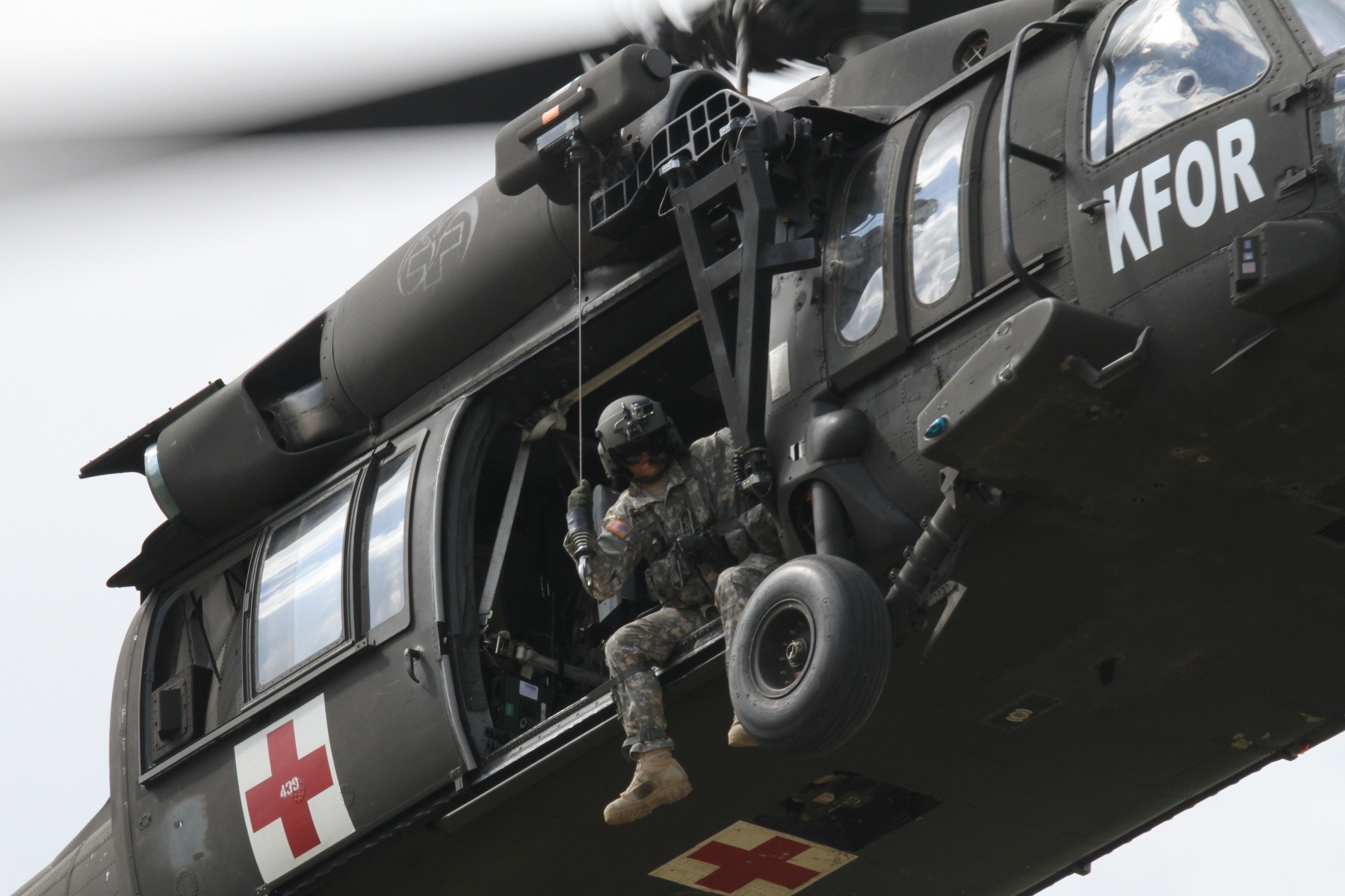 U.S. Army Reserve flight medics train Italian and Slovenian KFOR ...