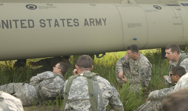 New York National Guard Soldiers sharpen sling-load skills