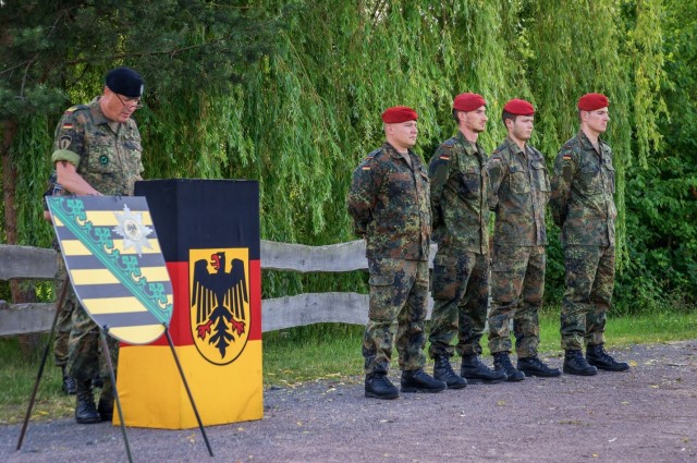 Army Europe awards German Soldiers Combat Action Badge 