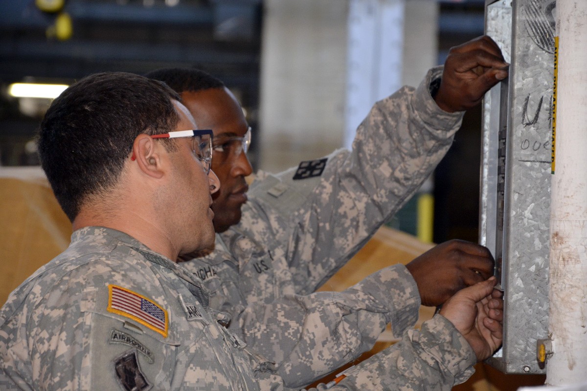 Army Reserve Soldiers' expertise in high demand at Army manufacturing ...