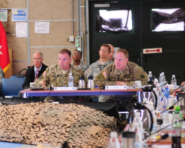 21st TSC hosts USAREUR CG for logistical TTX