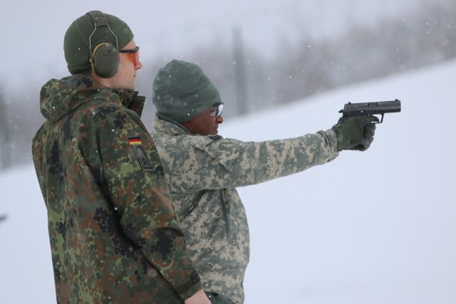 US Soldiers in Kosovo earn the German Armed Forces Badge