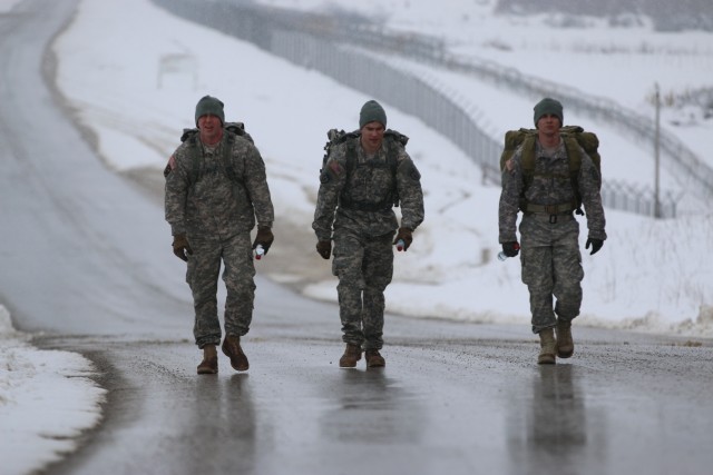 US Soldiers in Kosovo earn the German Armed Forces Badge