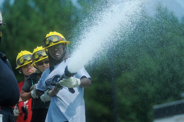Hose spray