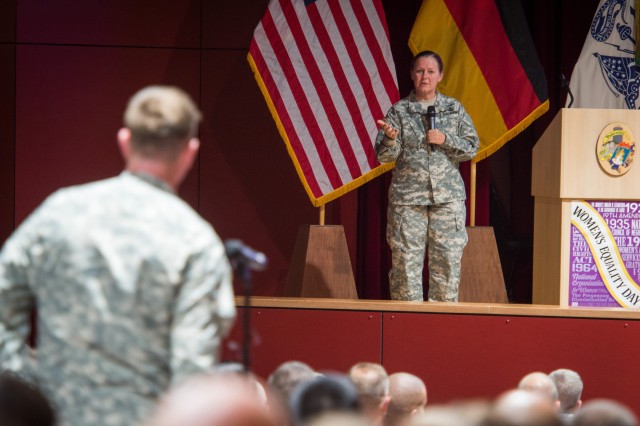 Questioning the future of women in the army