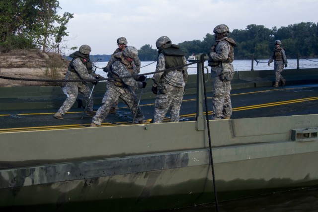 Army Reserve, active Army engineers bridge the gap on training