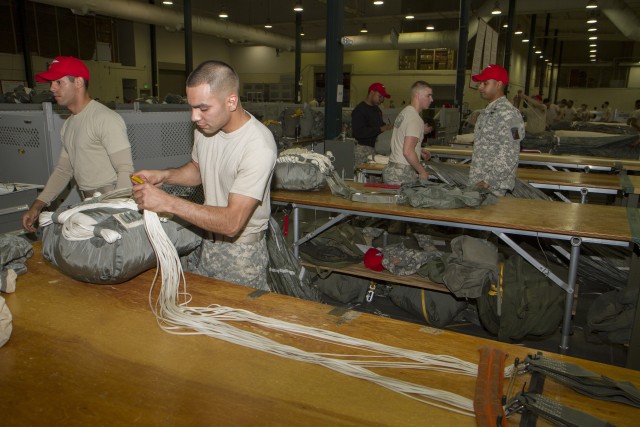 Pack Platoon Riggers