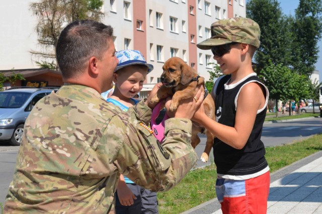 Among friends and allies: US Soldiers connect with Polish community