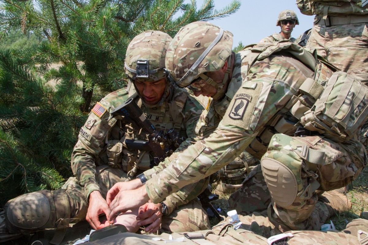 Paratroopers conduct live-fire exercise in Ukraine | Article | The ...