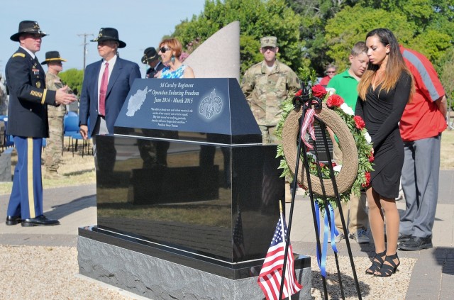 'Brave Rifles' unveil deceased OEF Soldiers' names for monument