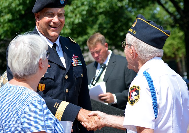 RIA, Quad Cities honor Spirit of '45 in ceremony