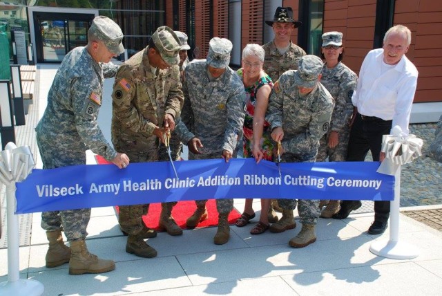 Vilseck Army Health Clinic ribbon cutting