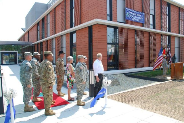 Vilseck Army Health Clinic ribbon cutting