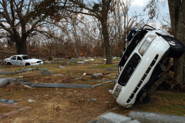 Soldiers remember Hurricane Katrina on 10th anniversary