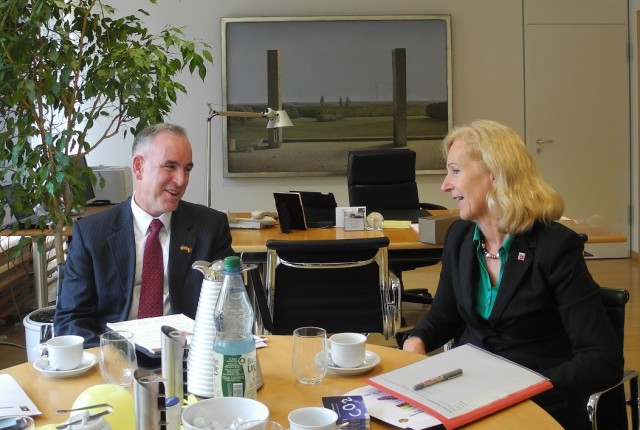 Building relationships: Hessian State Finance Ministry visits Wiesbaden