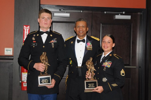 The winners of the 2015 Mississippi Army National Guard State Best Warrior Competition