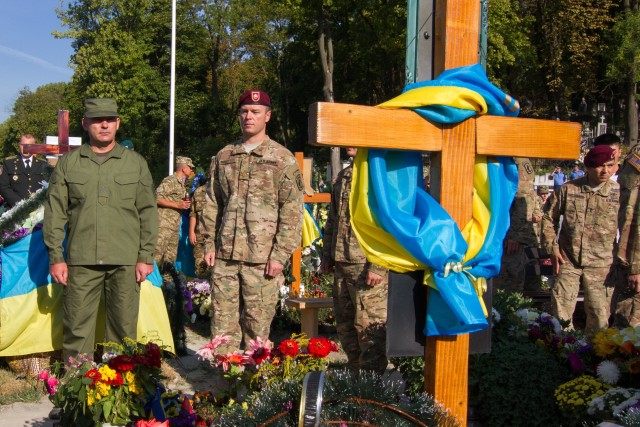 Honoring Ukrainian Soldiers