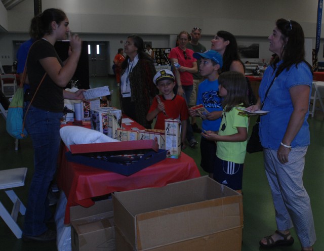 Community expo to recruit volunteers, inform of services