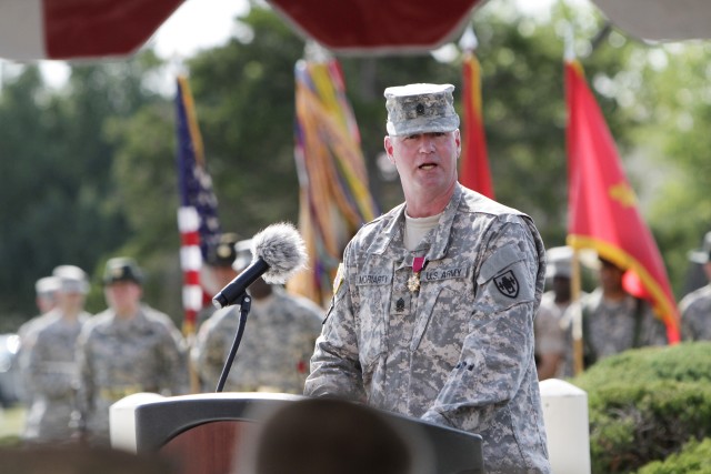 Fort Sill Field Artillery Branch Welcome New Top Enlisted Article