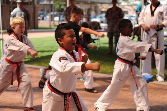 Army teaching Area I school kids ABCs of good health