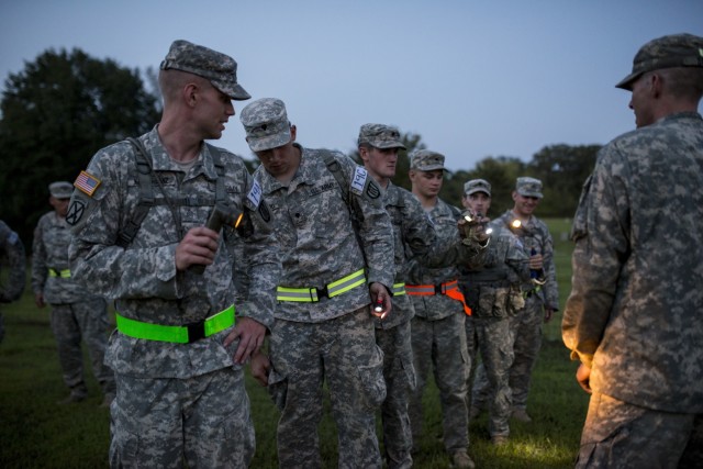 Sapper teams rush for the win during X-Mile event