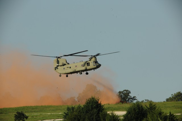 Mountain post drops in on Fort Leonard Wood