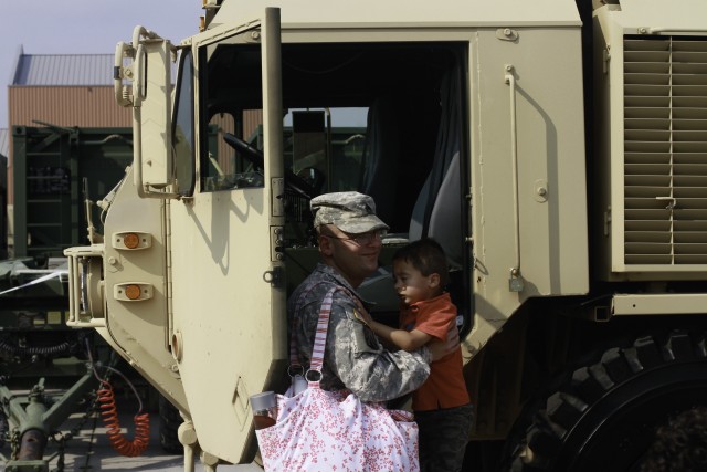 Logisticians strengthen bonds, host Little "Loggie" Day