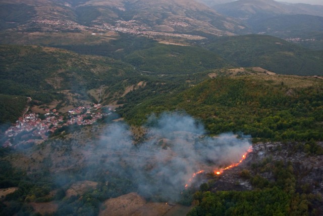Multinational Kosovo Force fights more fires in mountains