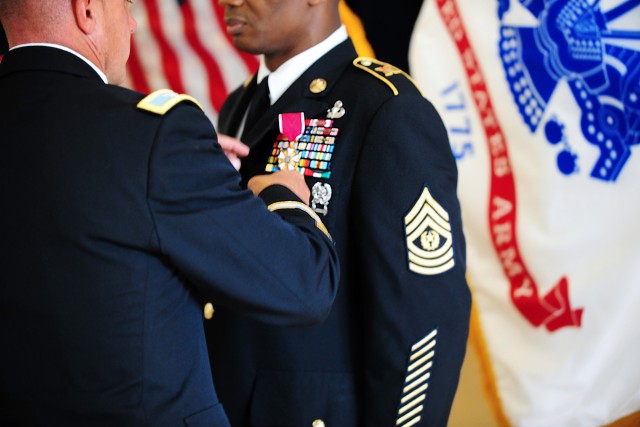 Presidio holds Change of Responsibility Ceremony for Garrison Command Sergeant Major