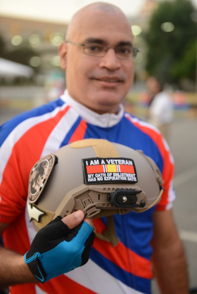 Vice chief, supporters honor wounded vets on Ride 2 Recovery