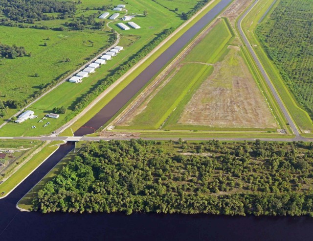 Corps awards Indian River Lagoon-South construction contract