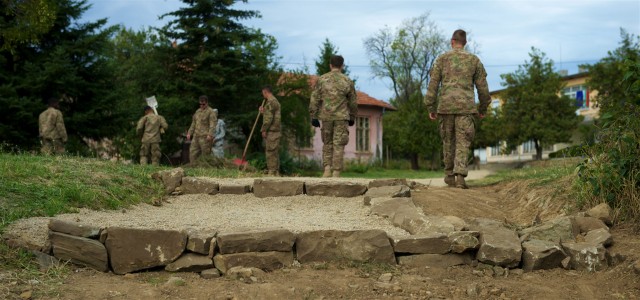'Sky Soldiers' lead outreach project at Bulgarian school