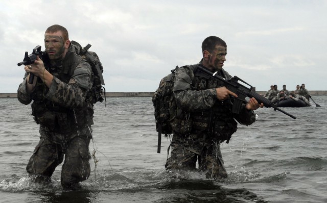 New York National Guard conducts Zodiac training