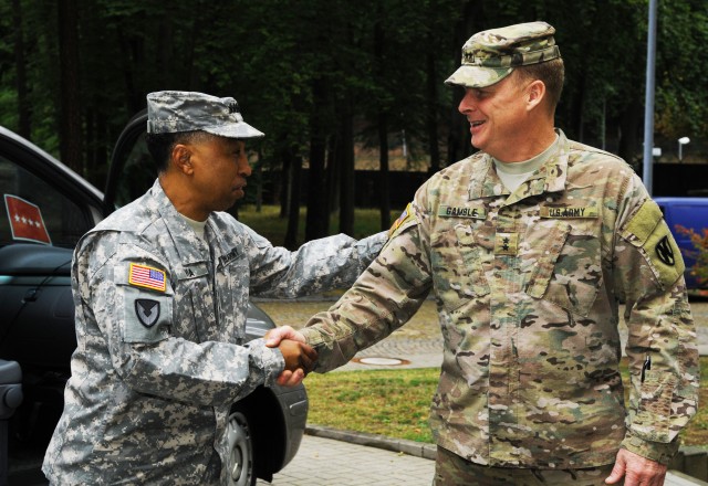 AMC commander visits 21st TSC