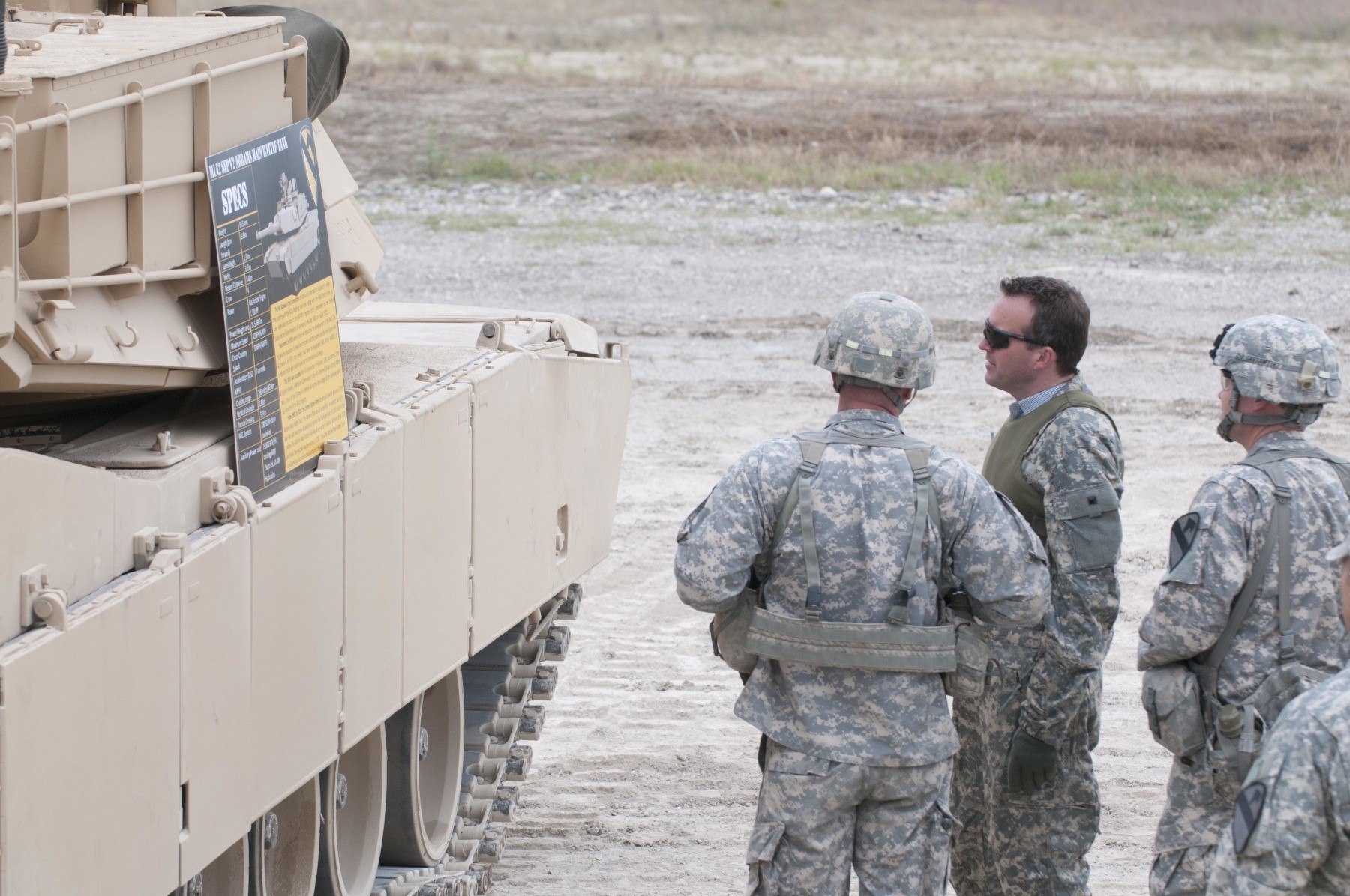 Under secretary visits Cav Soldiers | Article | The United States Army