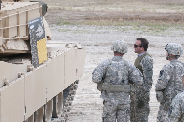 Under secretary visits Cav Soldiers
