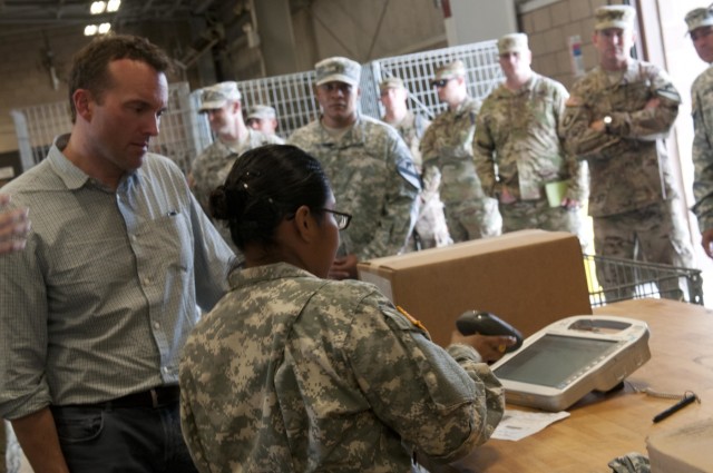 Under secretary visits Cav Soldiers