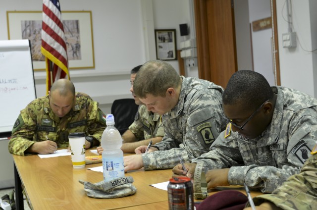 US, Italian paratroopers train on countering IEDs