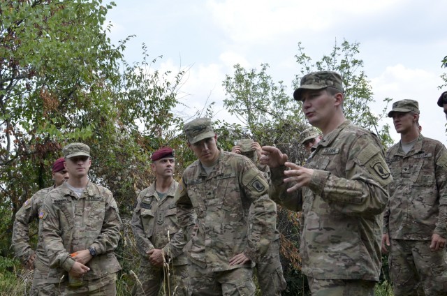 US, Italian paratroopers train on countering IEDs