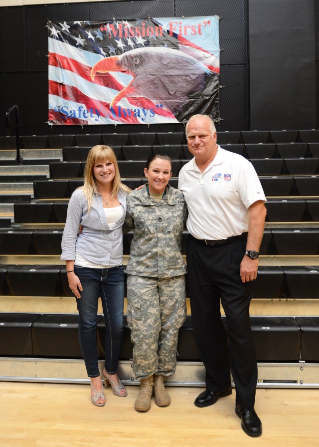 Tarah Hipple, Sgt. 1st Class Audrey Davis and Eric Hipple
