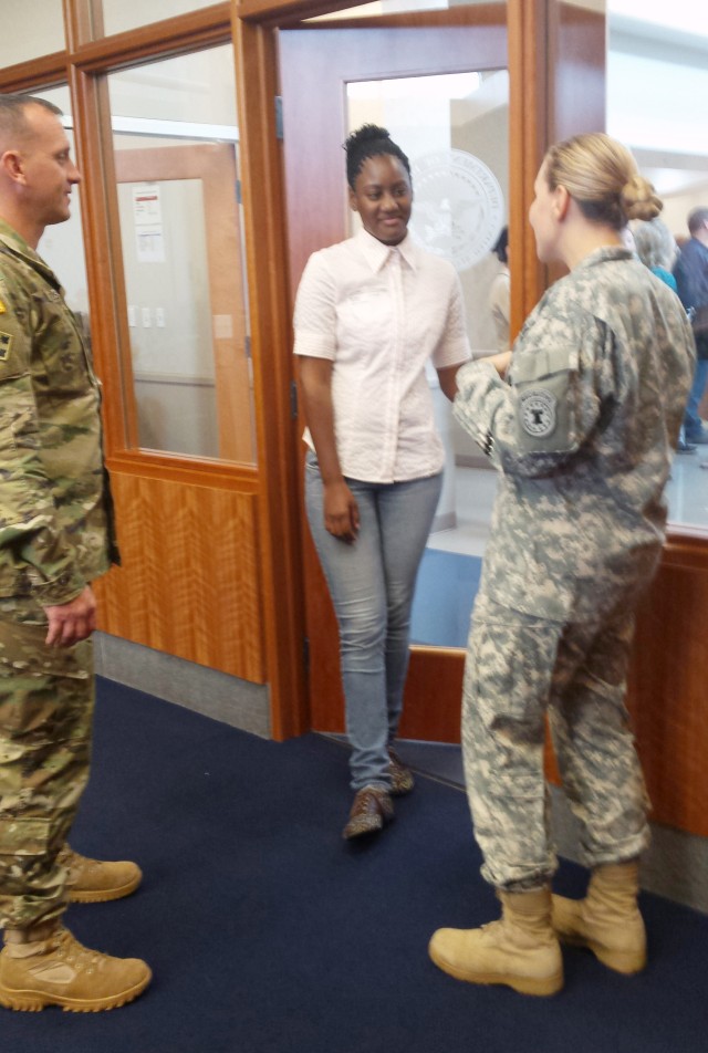 LTC Pigg challenges Pvt. Morris
